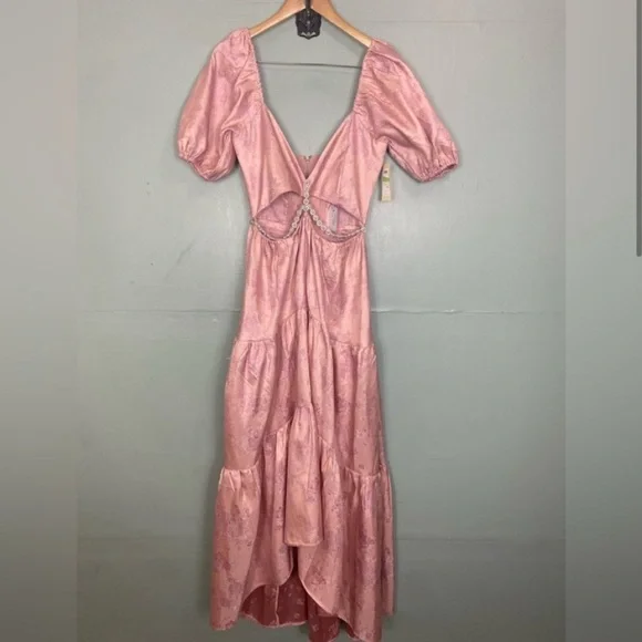 V Chapman The Emma Dress In Light Pink Windsor Brocade Size 6 Embellished  Maxi is available for purchase on au PAY Market - Imported Goods Online  Store Co.Ltd. | au PAY Market -